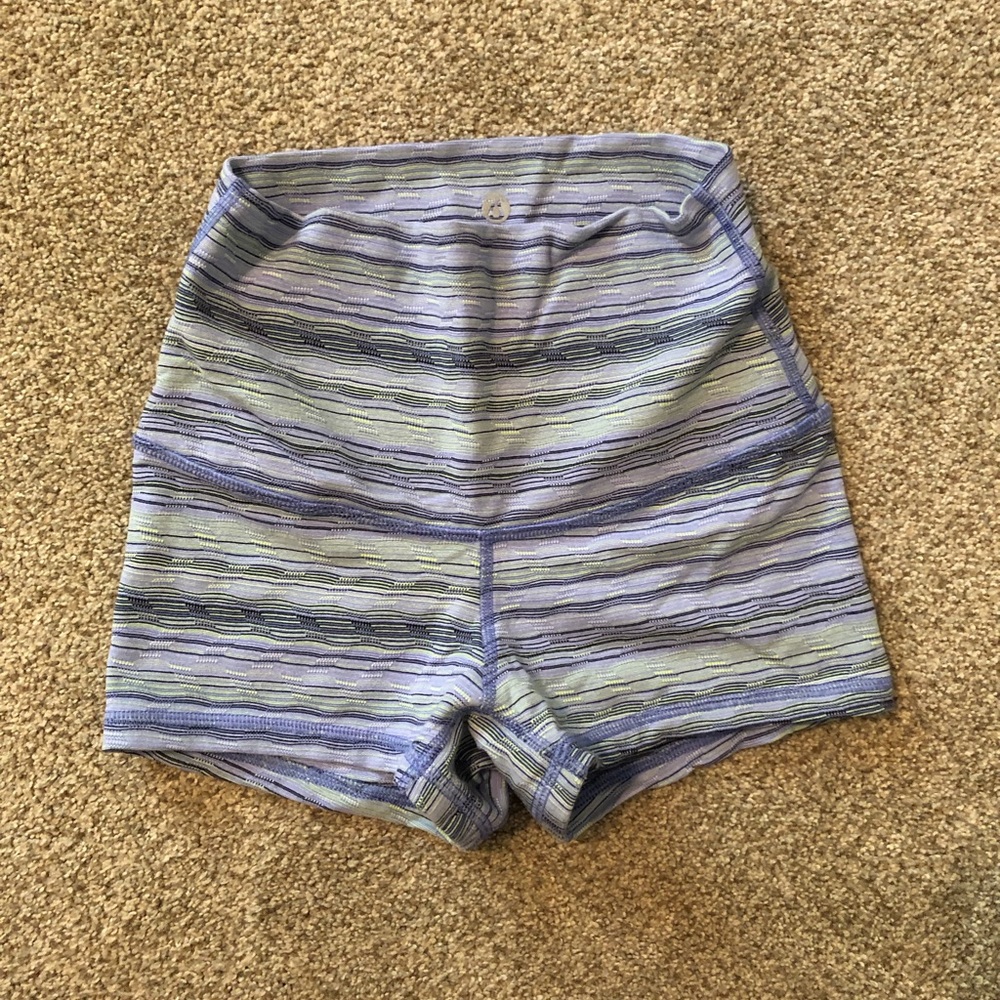 Lululemon shorts Size 2 - blue, lime stripe